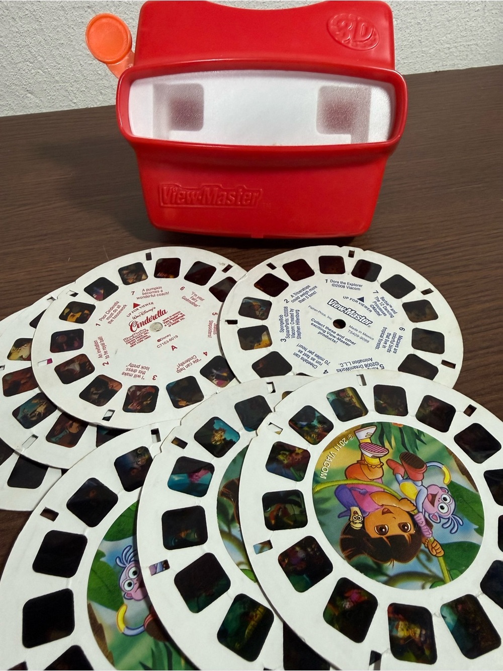 1998 Viewmaster and Reels Dora Cinderella Barbie
